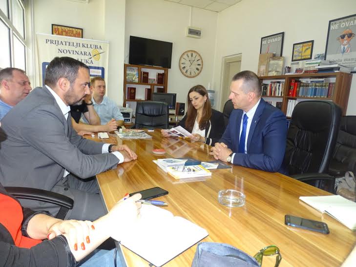 Ministar unutrašnjih poslova RS Dragan Lukač posjetio Klub novinara Banjaluka