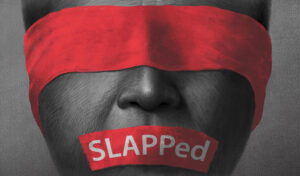 SLAPP tužbe kao novi oblik zlostavljanja i napada na novinare