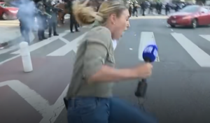 Više od 25 napada na novinare tokom protesta u Los Angelesu