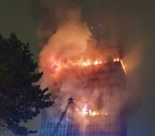 Izgorila zgrada Vjesnika – Novinski div na kraju 1980-ih imao je gotovo 6000 zaposlenih