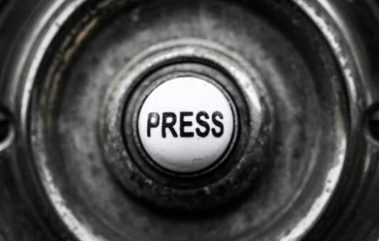 Izvještaj RSF-a za 2025: Smrtonosna godina za novinare