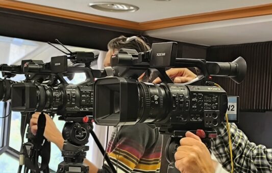 BH Novinari: Zabilježeno 35 napada i prijetnji usmjerenih protiv novinara u 2025.