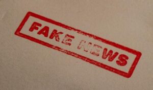 Političke stranke iz BiH prvi put kažnjene zbog dezinformisanja javnosti