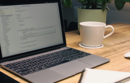 Program obuke za održivost i upravljanje medijima