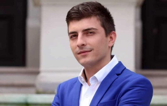 BH NOVINARI: Institucije moraju efikasnije reagovati na novo targetiranje novinara Slađana Tomića