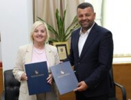 PODRŠKA BH. NOVINARIMA: „Novinar koji radi svoj posao, ne smije biti ostavljen sam kada se suoči s prijetnjama, pritiscima ili kršenjem prava”