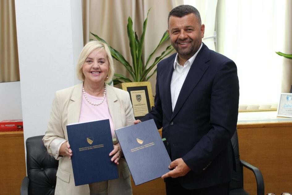 PODRŠKA BH. NOVINARIMA: „Novinar koji radi svoj posao, ne smije biti ostavljen sam kada se suoči s prijetnjama, pritiscima ili kršenjem prava”